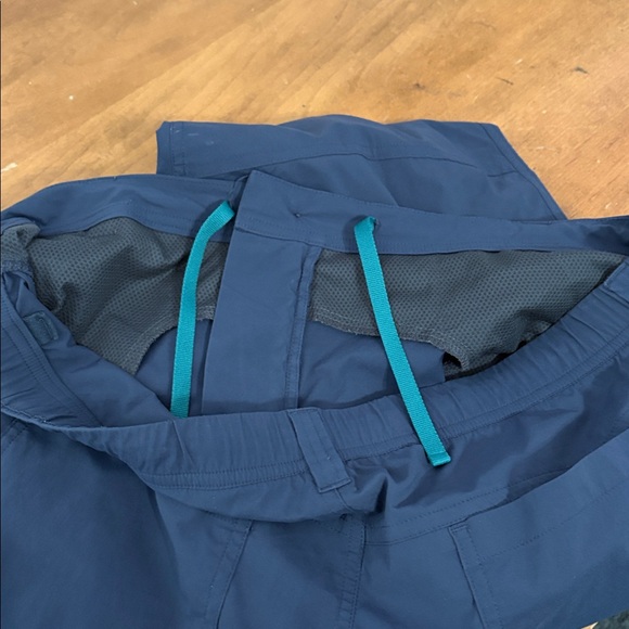 REI Nylon Cargo Pants Size 16 - Picture 13 of 14